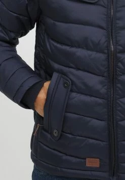 Blend BHCAMARO - Välikausitakki -Blend Kauppa 399b820be18b444e9d7392776ff3c847