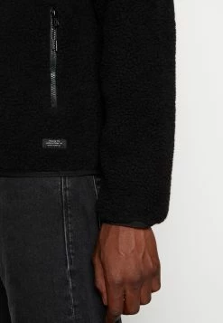 Blend Välikausitakki 11 Blend Välikausitakki -Blend Kauppa 6a72682b77f1494287a6842f8dc06e13