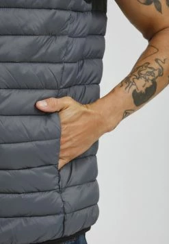 Blend BHWOJTEK - Liivi 11 Blend BHWOJTEK - Liivi -Blend Kauppa f960ffc2e319433989c7b6bc87a56b6c